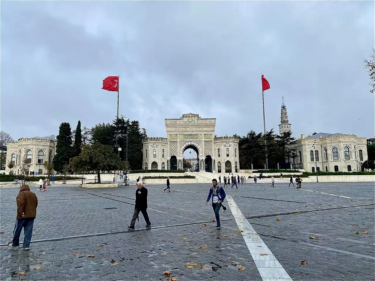 Istanbul University gate, Beyazıt Square