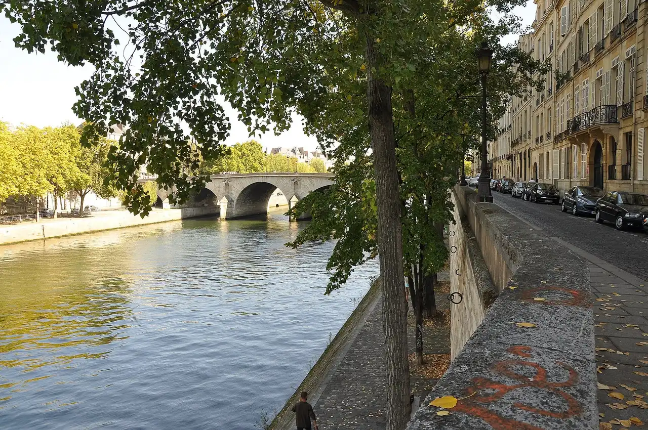 Quai de Bourbon