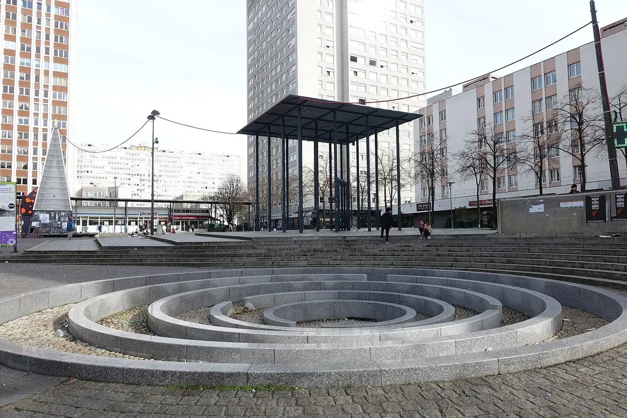 Place des Fêtes