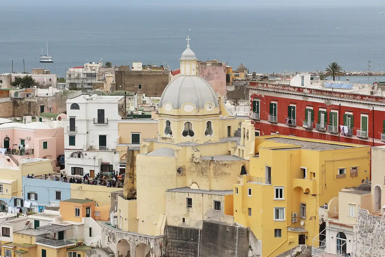Piazza dei Martiri, Procida