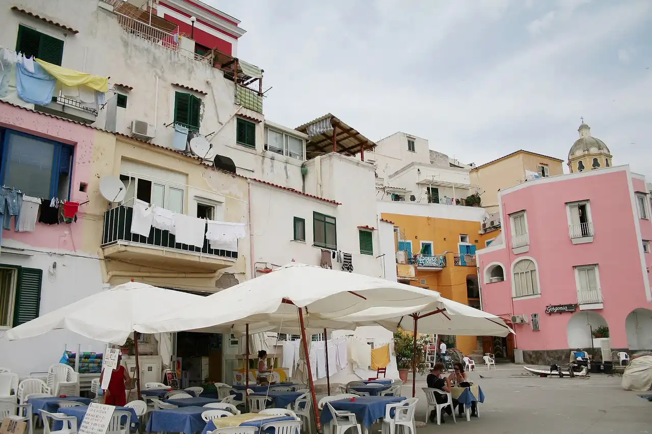 Via San Rocco, Procida